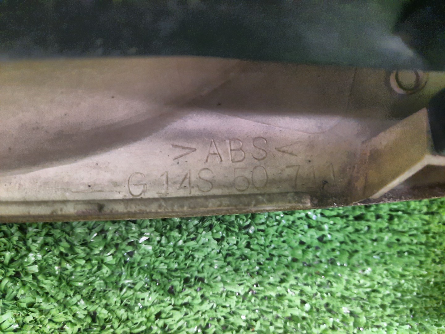 Решетка радиатора MAZDA CAPELLA, 626 GF8P, GWEW, GW8W, GWER, GWFW, GFEP, GW5R, GW G14S50711 5 ракурс