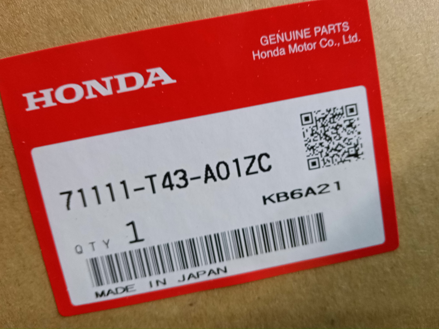 Решетка радиатора HONDA CIVIC FL1 71111-T43-A01ZC 5 ракурс