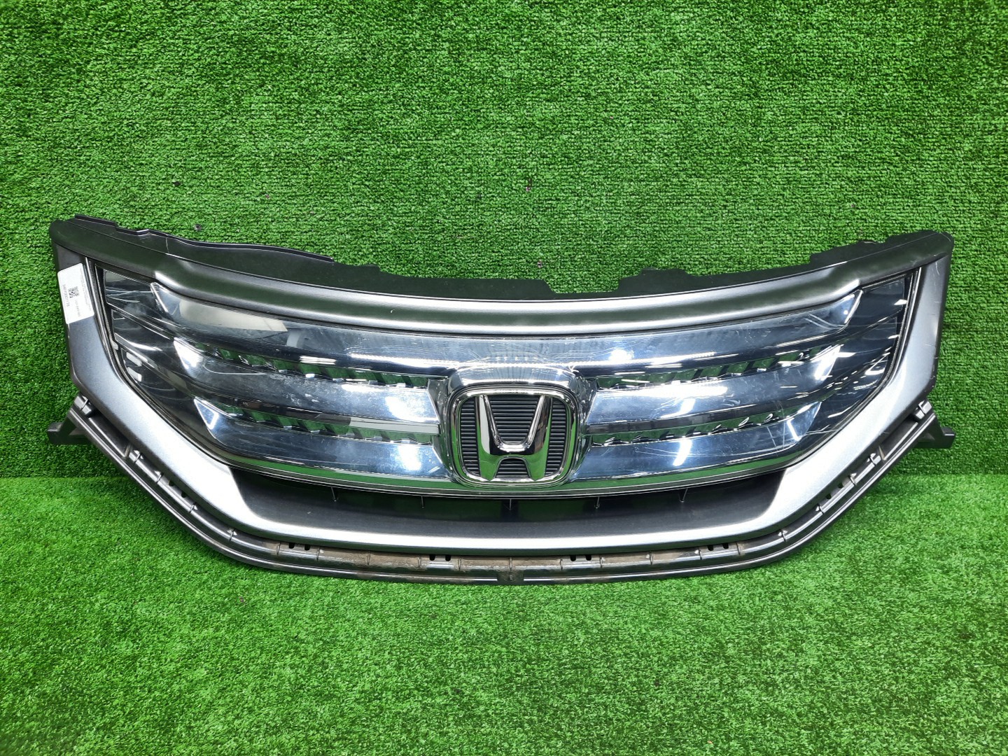 Решетка радиатора HONDA FREED GP3, GB3, GB4 71121-SWP-003 1 ракурс