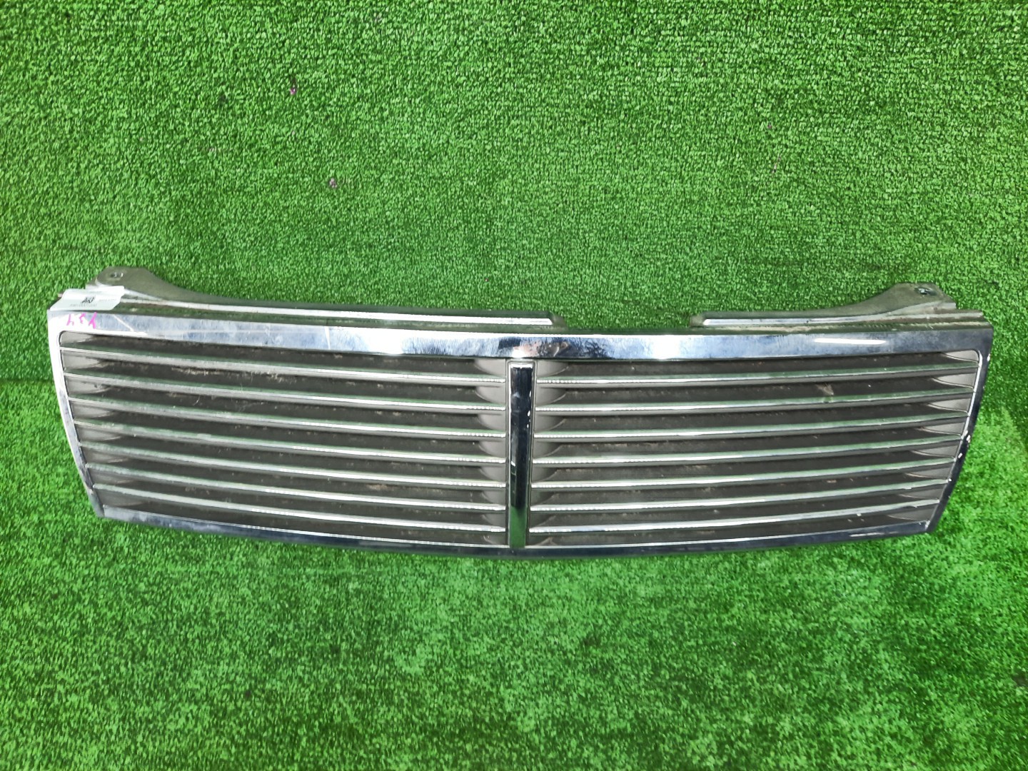 Решетка радиатора NISSAN CEDRIC, GLORIA MY34, ENY34, HY34 62310-AG000 1 ракурс