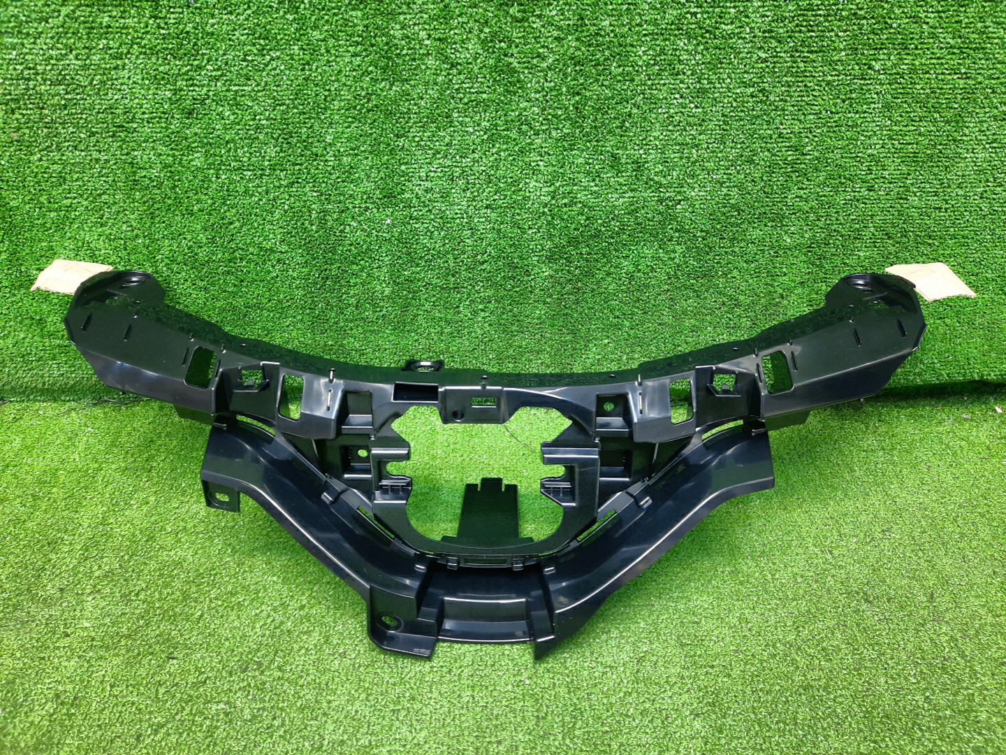 Решетка радиатора TOYOTA C-HR NGX50 53112-10090 1 ракурс