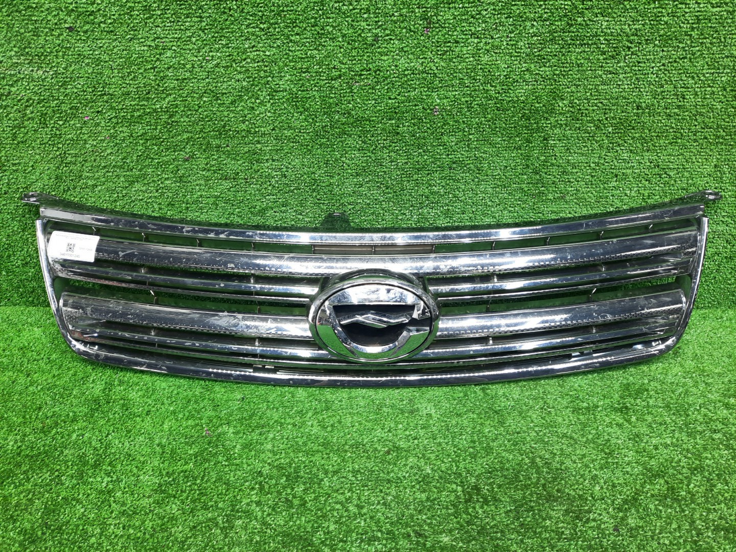 Решетка радиатора TOYOTA COROLLA FIELDER NZE141G 53101-12A20 1 ракурс