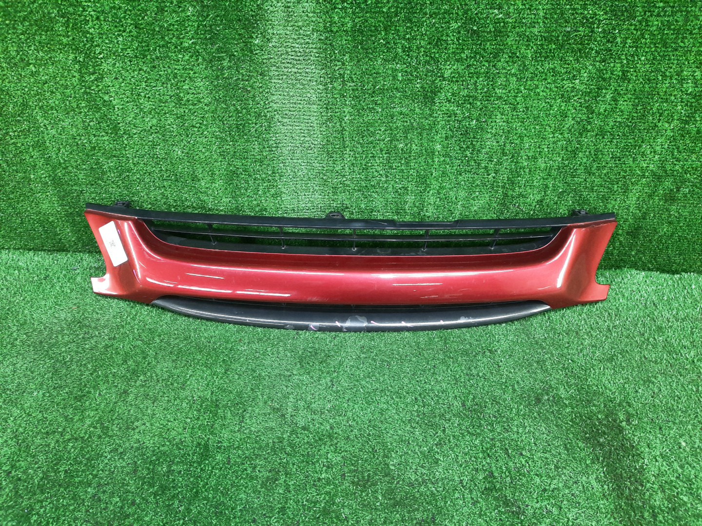 Решетка радиатора TOYOTA CALDINA ST215W, ST210G, ST215G, CT216, ST210, AT211, ST215, CT216G, AT211G 53111-21050 1 ракурс