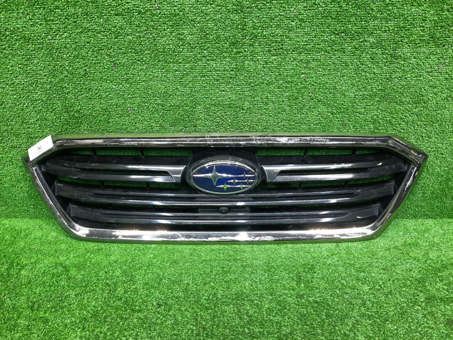 Решетка радиатора SUBARU LEVORG VM4, VMG 91121-VA210 1 ракурс Решетка радиатора SUBARU LEVORG VM4, VMG 91121-VA210 1 ракурс