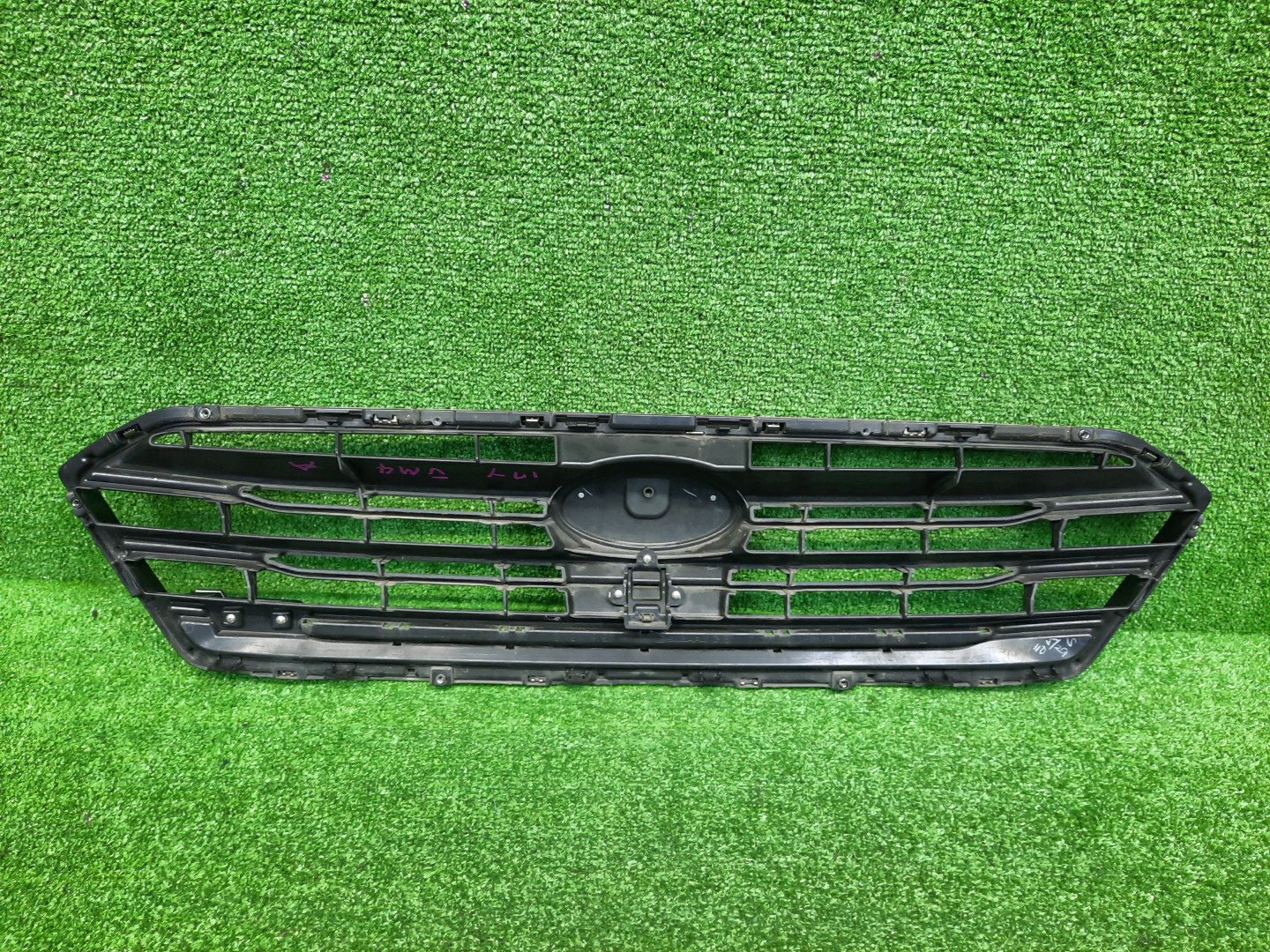 Решетка радиатора SUBARU LEVORG VM4, VMG 91121VA120 3 ракурс