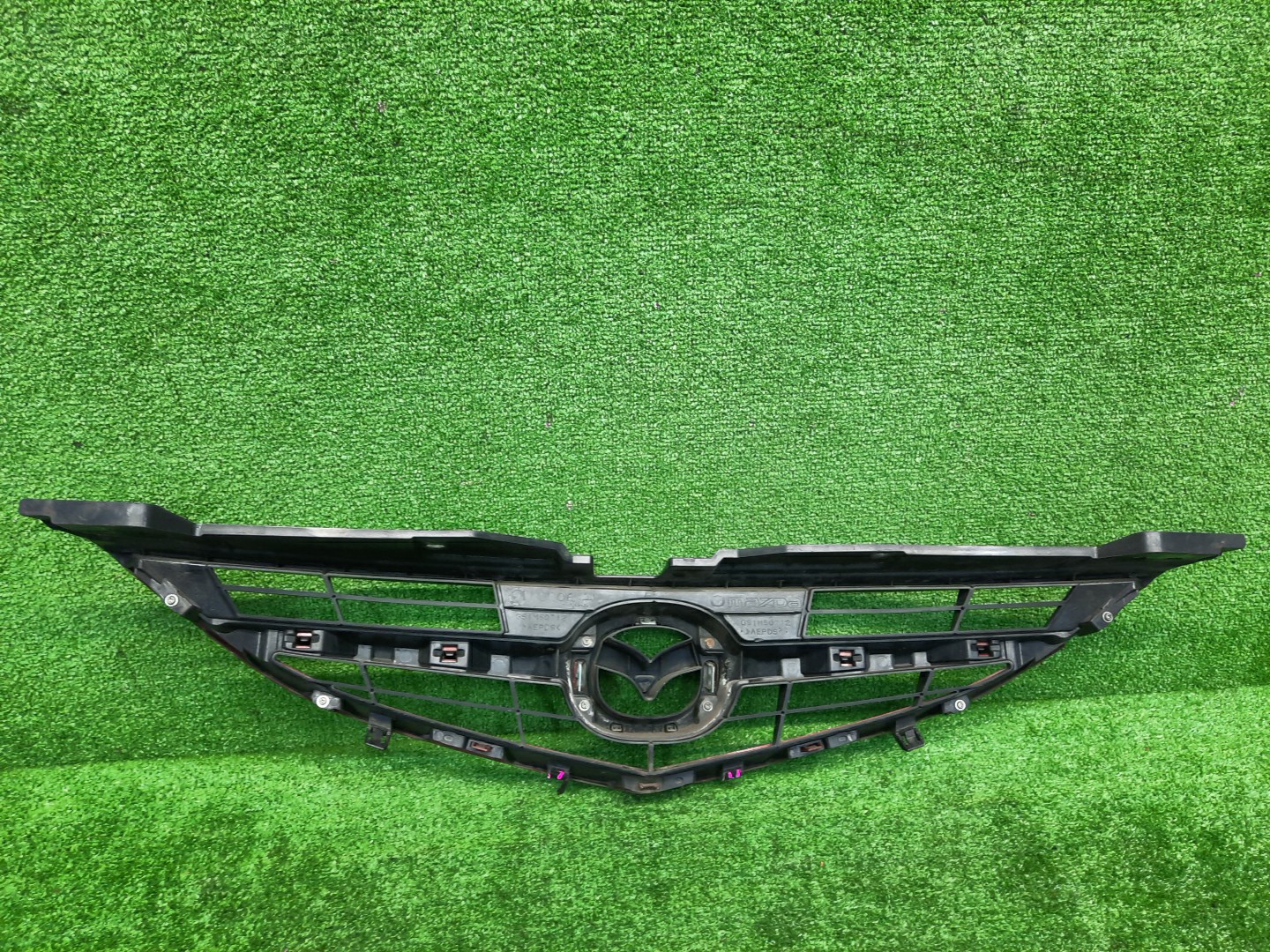 Решетка радиатора MAZDA ATENZA, MAZDA 6, 6 GH5FP, GH5AP, GH5AS, GH5FS, GHEFP, GHEFS, GH5AW, GH5FW, GHEFW, GH GS1M50712 2 ракурс