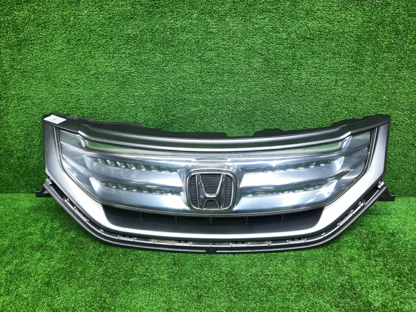 Решетка радиатора HONDA FREED GP3, GB3, GB4 71121-SWP-003 1 ракурс