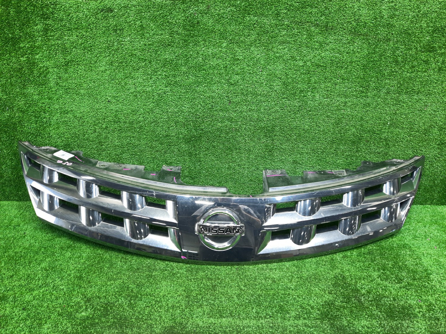 Решетка радиатора NISSAN MURANO Z50, TZ50, PNZ50, PZ50 62310-CA000 1 ракурс