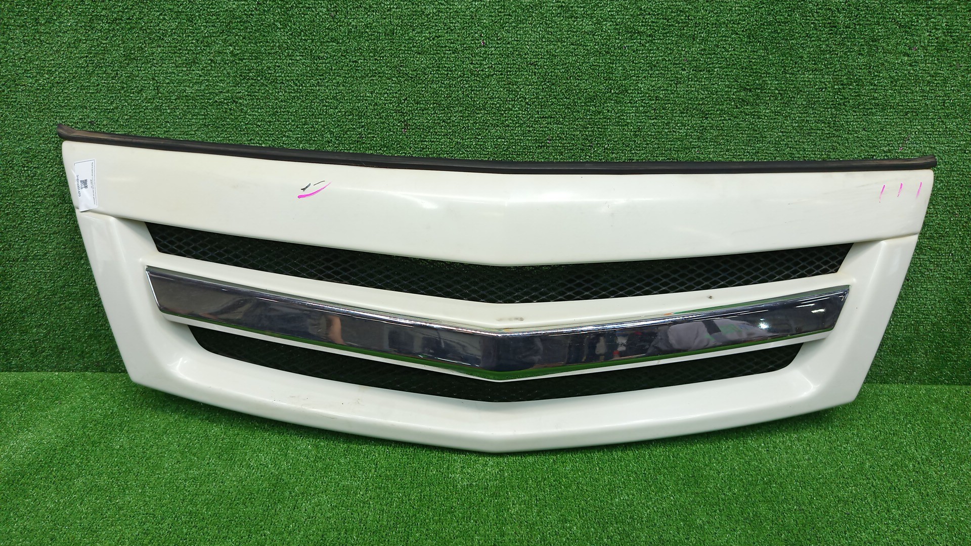 Решетка радиатора TOYOTA ALPHARD MNH15W, MNH10W, ANH15W, ANH10W 1 ракурс