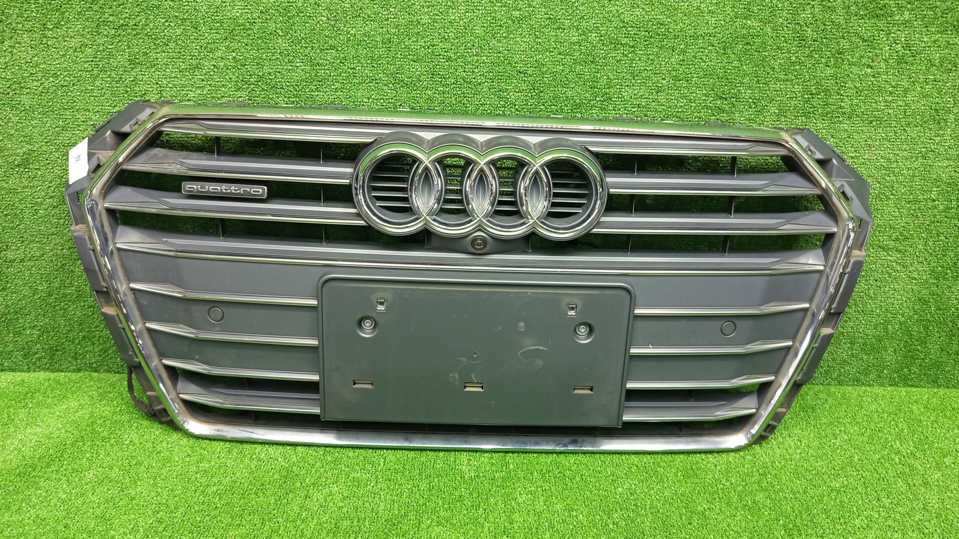 Решетка радиатора AUDI A4 8W2 BTA-7011301 1 ракурс
