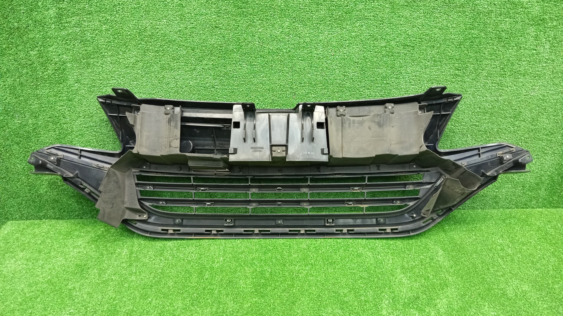 Решетка радиатора HONDA FREED+, FREED GB5, GB6, GB7, GB8 71106-T0K 5 ракурс