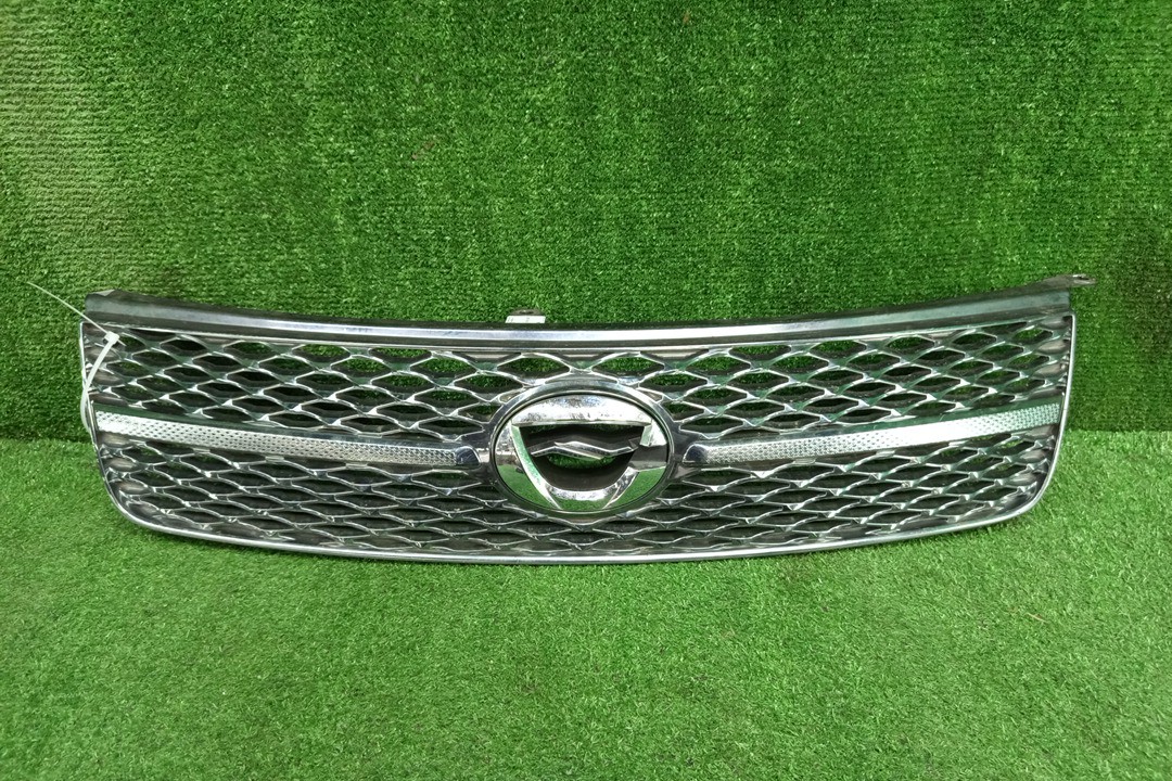 Решетка радиатора TOYOTA COROLLA FIELDER ZRE142G 53101-13200 1 ракурс