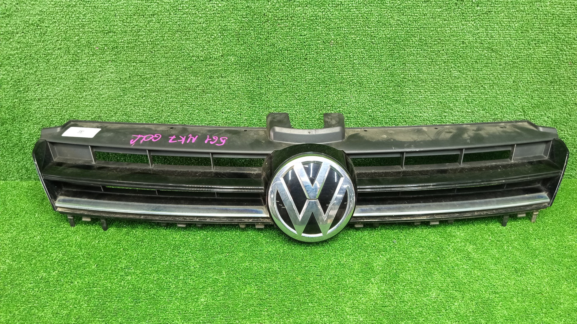Решетка радиатора VOLKSWAGEN GOLF MK7, 5G1 5G0853653C 1 ракурс