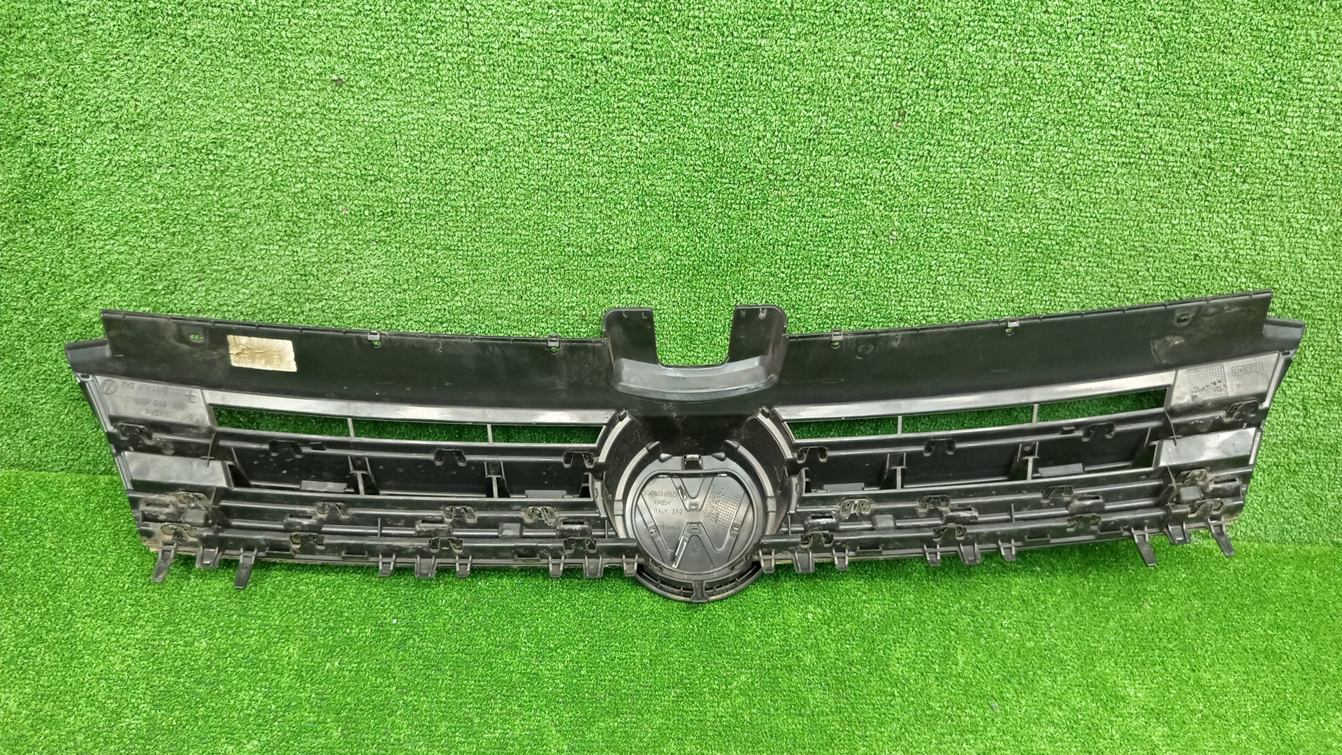 Решетка радиатора VOLKSWAGEN GOLF MK7, 5G1 5G0853653C 2 ракурс