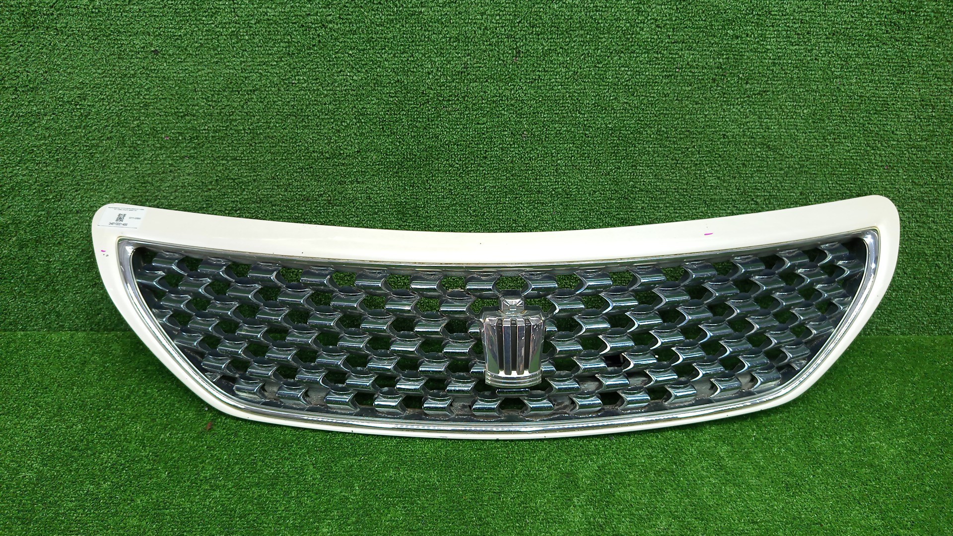 Решетка радиатора TOYOTA CROWN GRS204 53111-30B90 1 ракурс