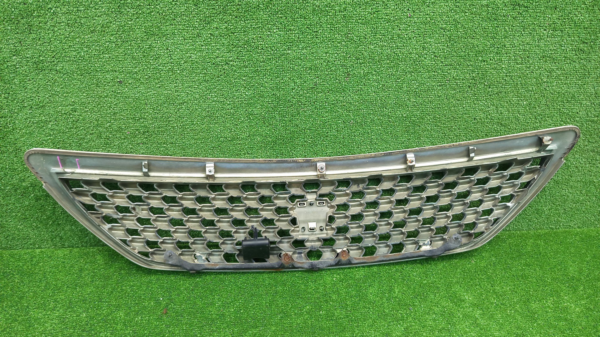 Решетка радиатора TOYOTA CROWN GRS204 53111-30B90 5 ракурс