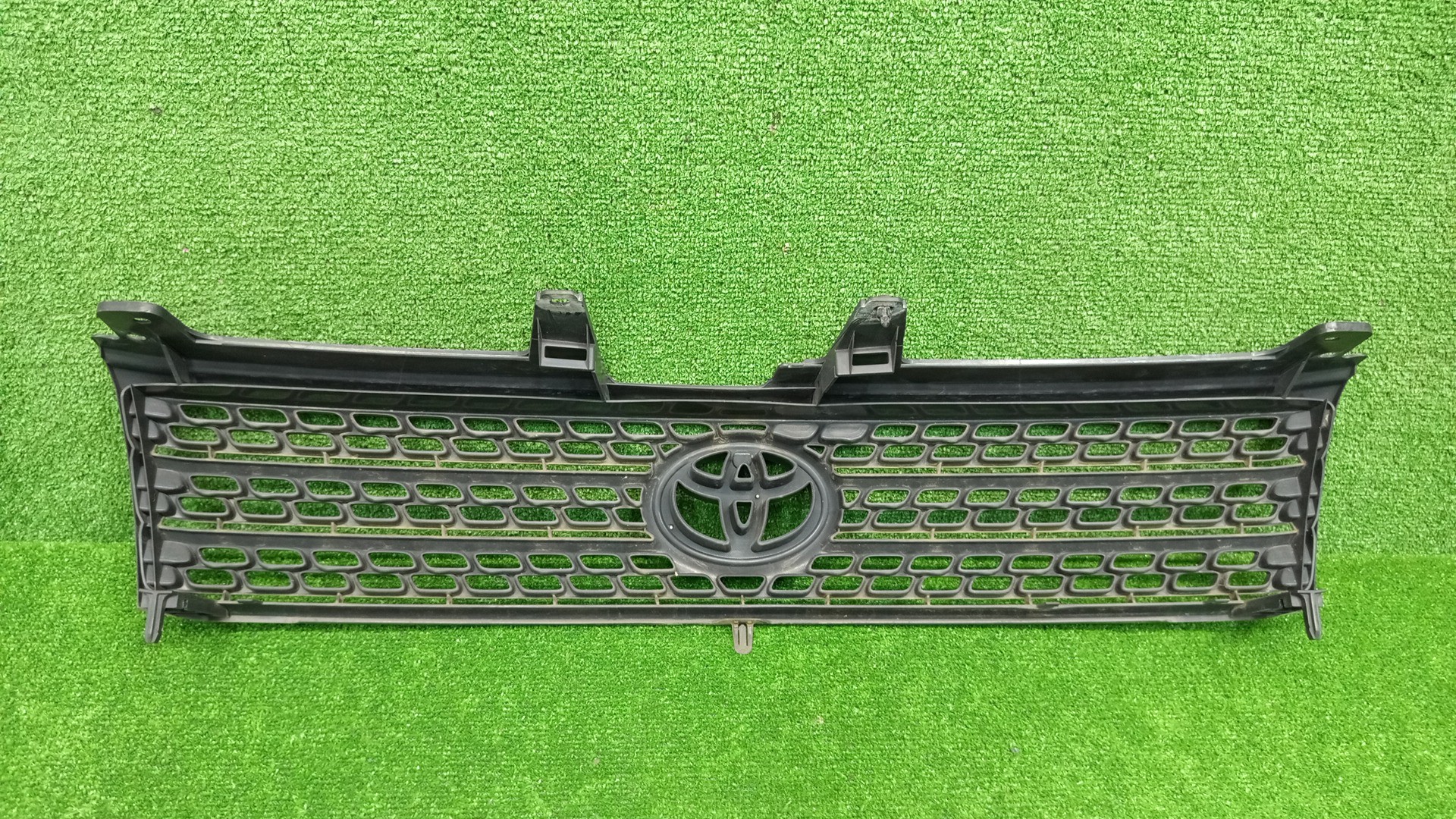 Решетка радиатора TOYOTA PROBOX NCP51V, NCP58G, NCP55V, NCP50V, NCP59G, NLP51 53111-52170 2 ракурс