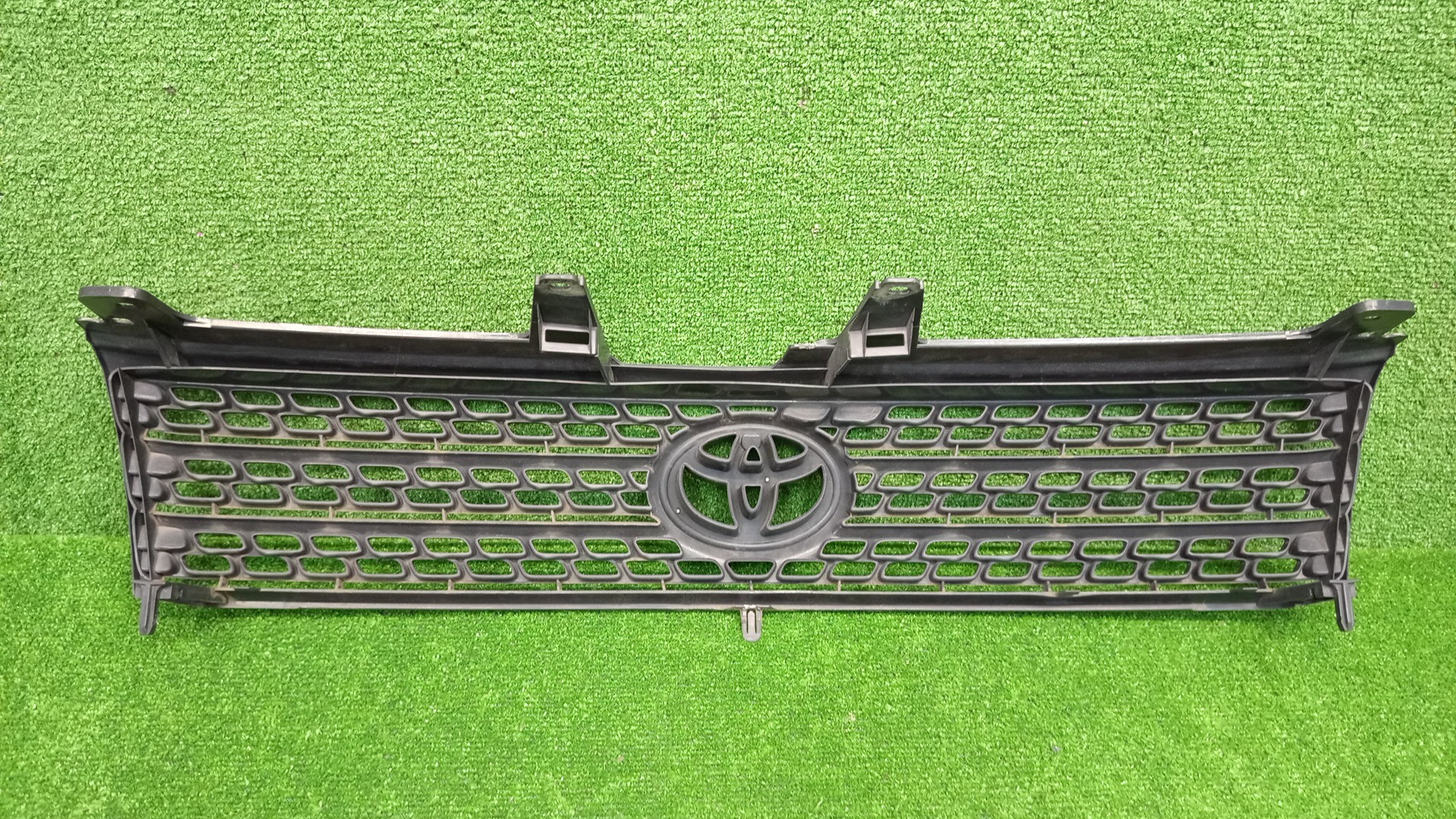 Решетка радиатора TOYOTA PROBOX NCP51V, NCP58G, NCP55V, NCP50V, NCP59G, NLP51 53111-52170 2 ракурс