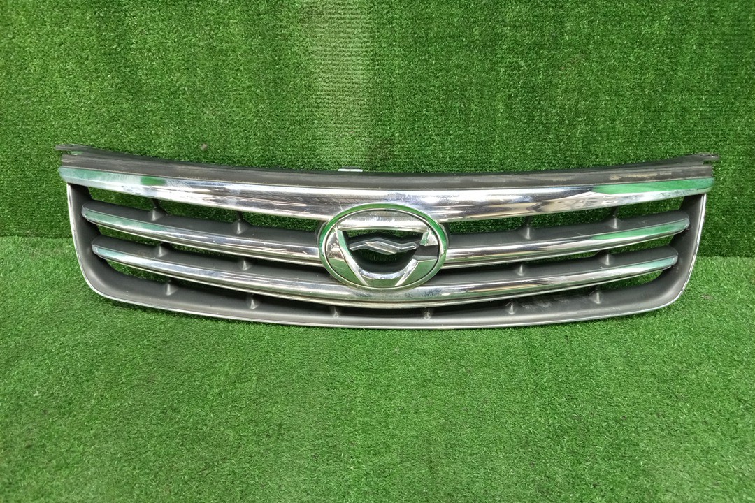Решетка радиатора TOYOTA COROLLA  AXIO NZE141 53101-12B40 1 ракурс