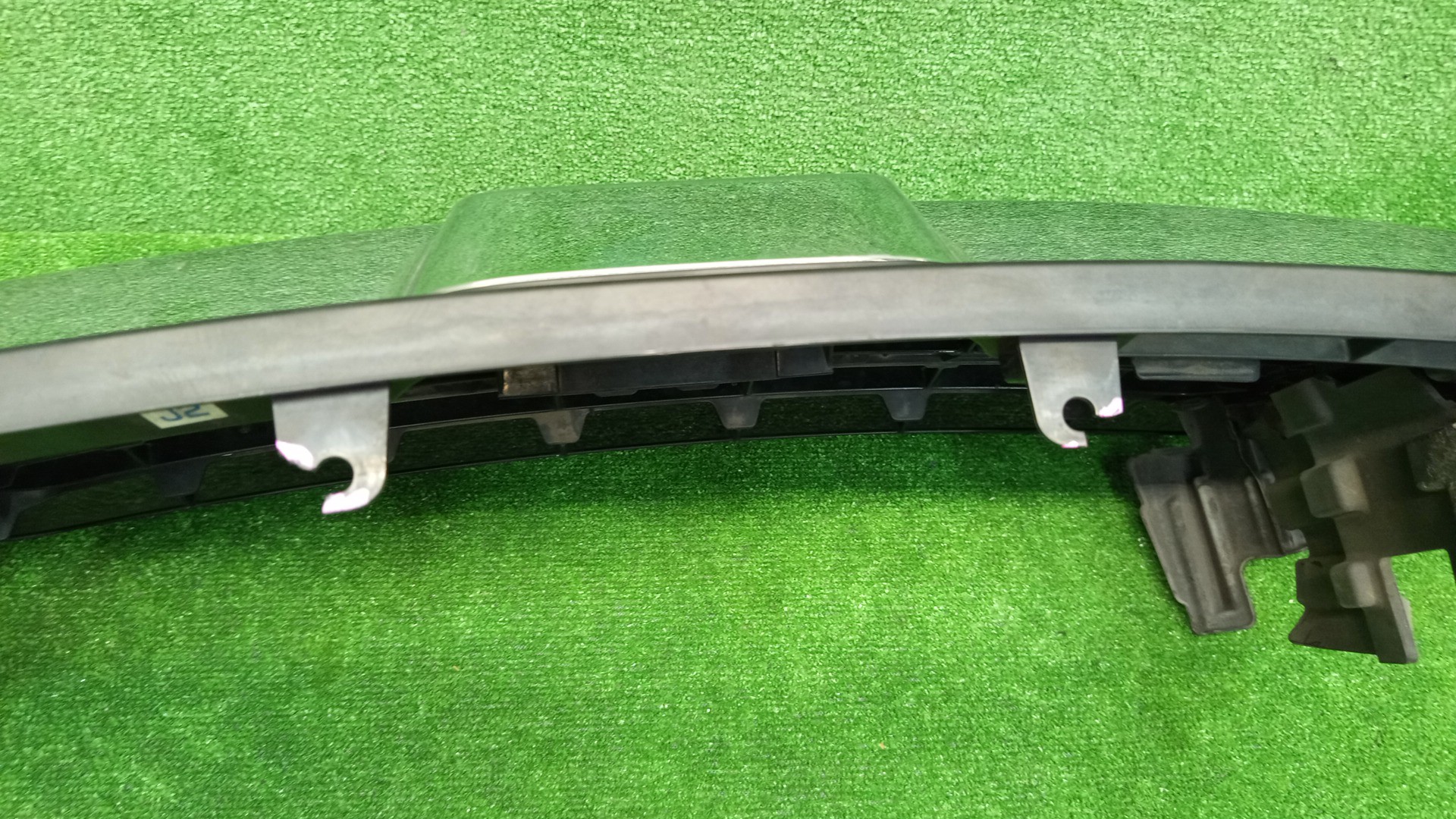 Решетка радиатора HONDA STEPWGN RP3 71121-TAA-J01-M1 5 ракурс