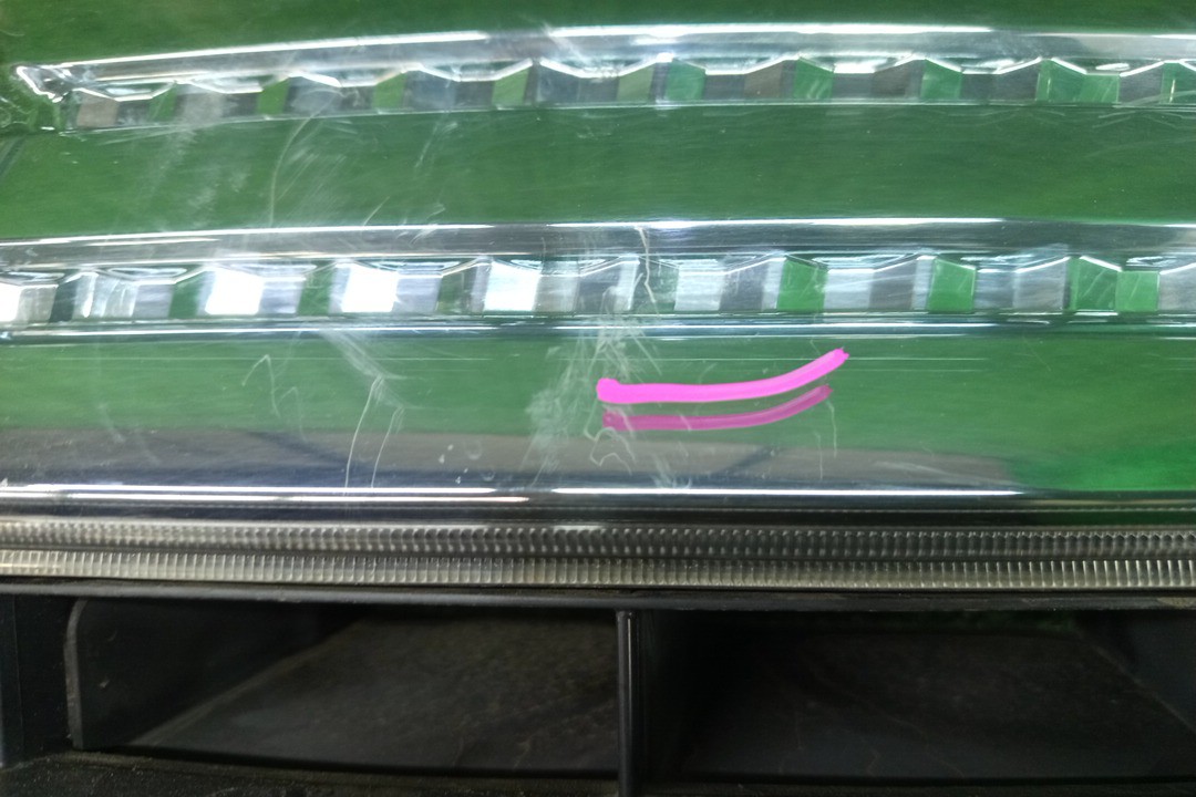 Решетка радиатора HONDA FREED SPIKE GP3 71121-SWZ-003 5 ракурс