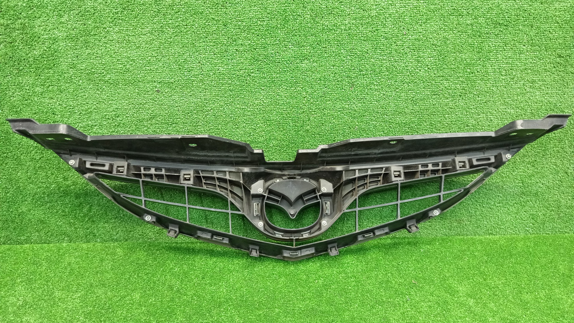 Решетка радиатора MAZDA ATENZA, MAZDA6, 6 GHEFP, GHEFS, GH5AW, GH5FW, GHEFW, GH, GH5FP, GH5AP, GH5AS, GH5FS GDL650712 3 ракурс