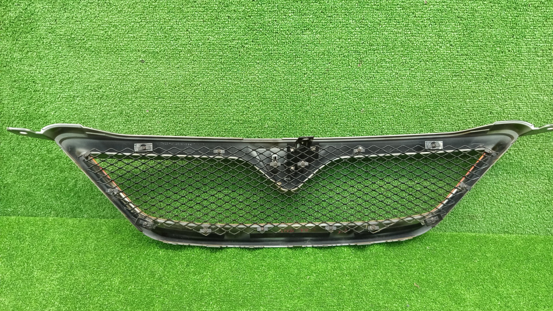 Решетка радиатора TOYOTA CALDINA ST246W, AZT241W, AZT246W, ZZT241W 08423-21090 2 ракурс