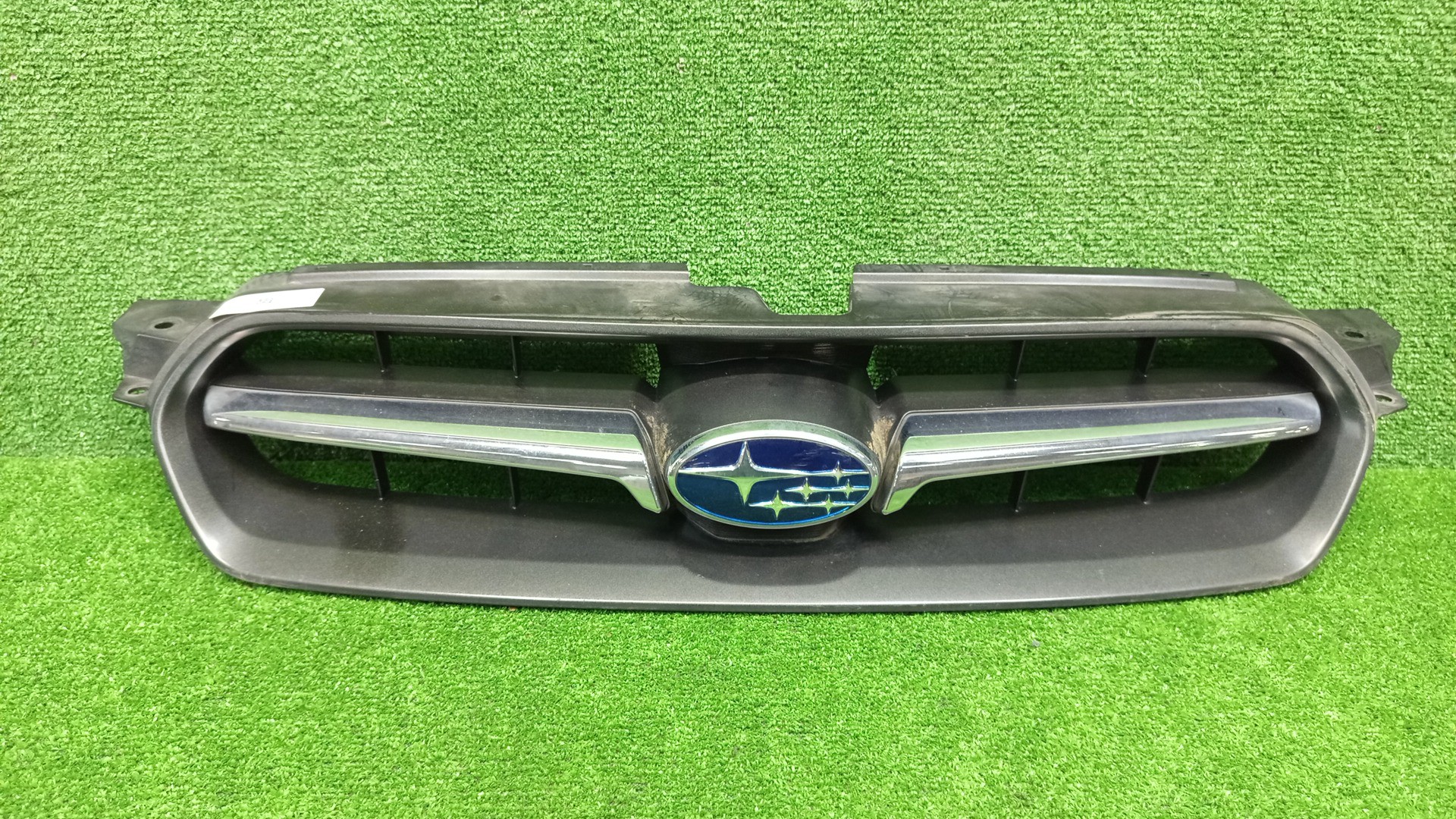 Решетка радиатора SUBARU LEGACY BP9, BP5, BPE 1 ракурс
