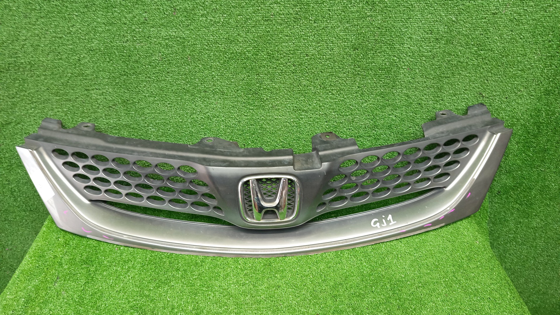 Решетка радиатора HONDA AIRWAVE GJ1, GJ2 08F21-SLA-0M00-01 1 ракурс
