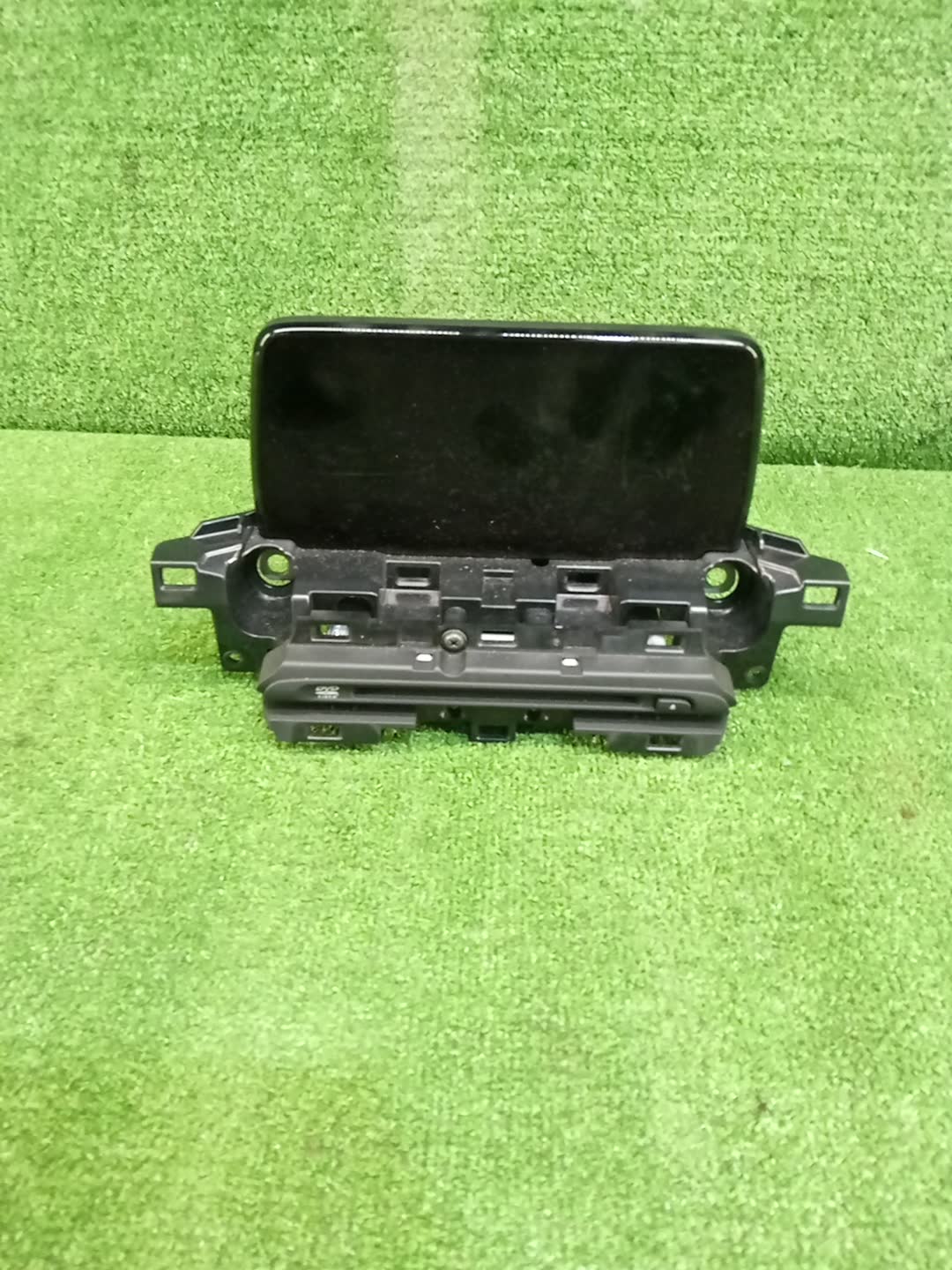 Магнитофон MAZDA CX-8 KG2P, KG5P 1 ракурс Магнитофон MAZDA CX-8 KG2P, KG5P 1 ракурс