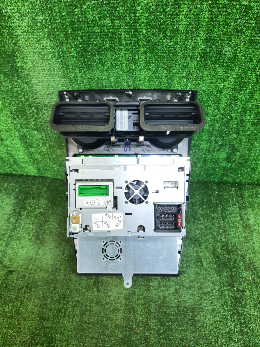 Магнитофон BENTLEY FLYING SPUR 3W2 3W2035008 5 ракурс