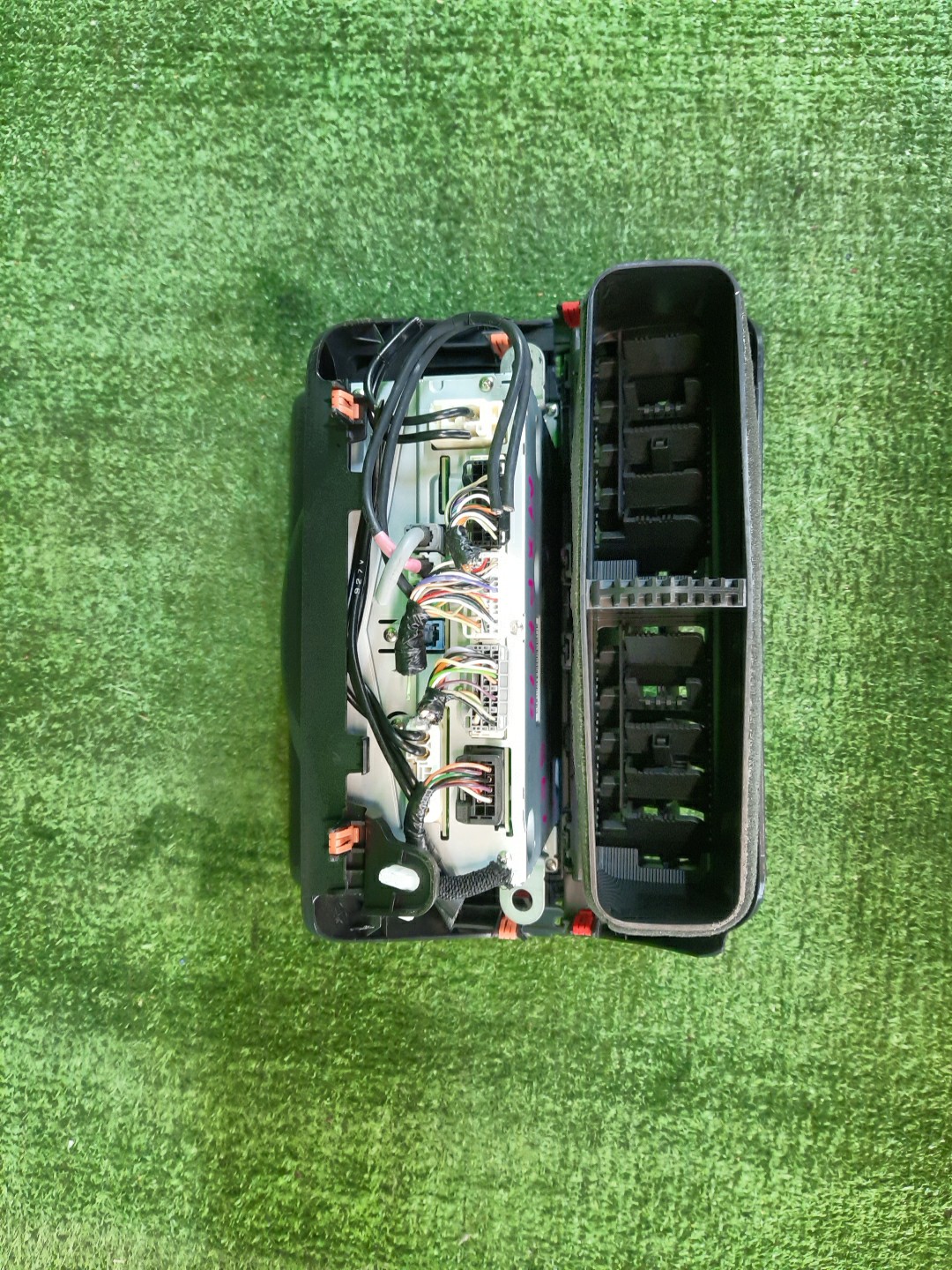 Магнитофон TOYOTA YARIS MXPH10 86140-K0020 2 ракурс