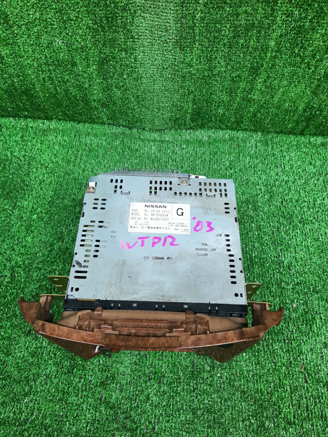 Магнитофон NISSAN PRIMERA P12 28185-AU010 2 ракурс