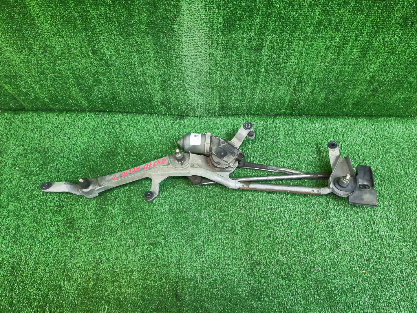 Механизм дворников LEXUS RX270 AGL10W 85110-48210 1 ракурс Механизм дворников LEXUS RX270 AGL10W 85110-48210 1 ракурс