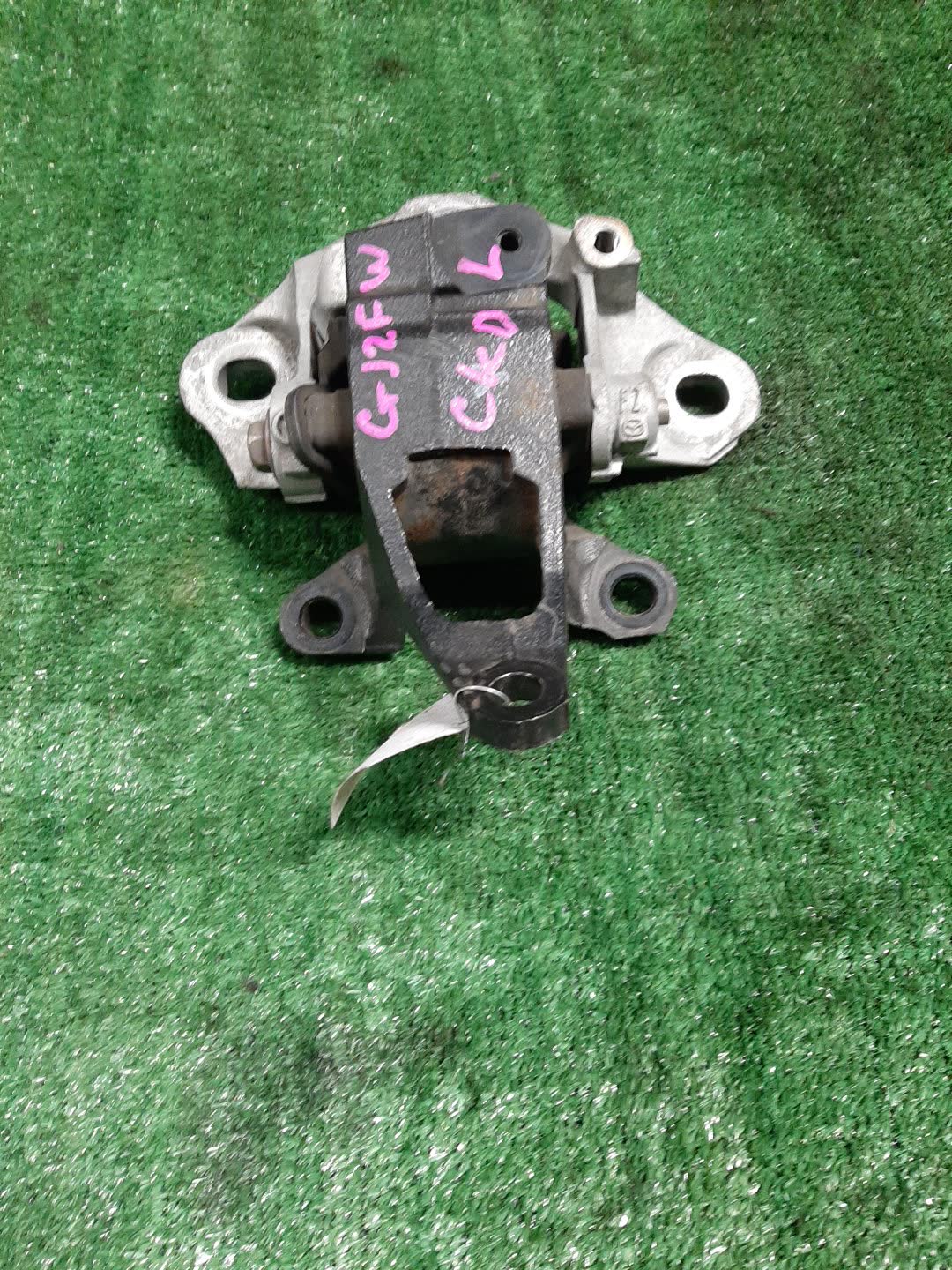 Подушка двс левая передняя MAZDA ATENZA GJ2FW SH-VPTR 3 ракурс