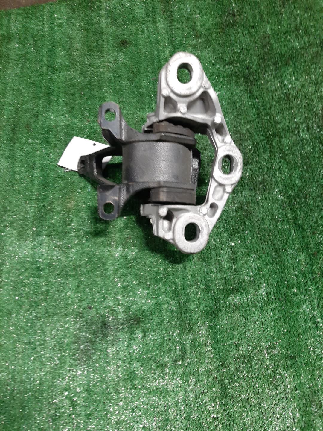 Подушка двс левая передняя MAZDA ATENZA GJ2FW SH-VPTR 4 ракурс