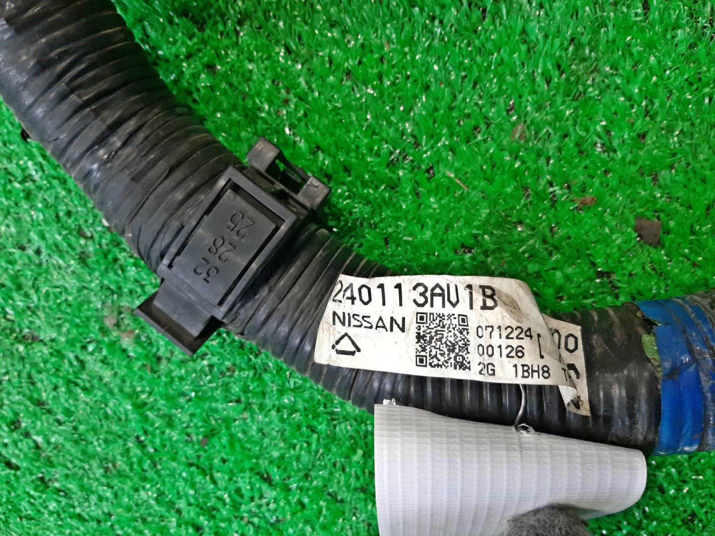  NISSAN LATIO N17 HR12DE 22441-JA00C 4 ракурс