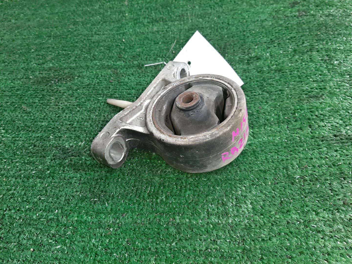 Подушка двс левая передняя SUZUKI AERIO RB21S M15A 1 ракурс
