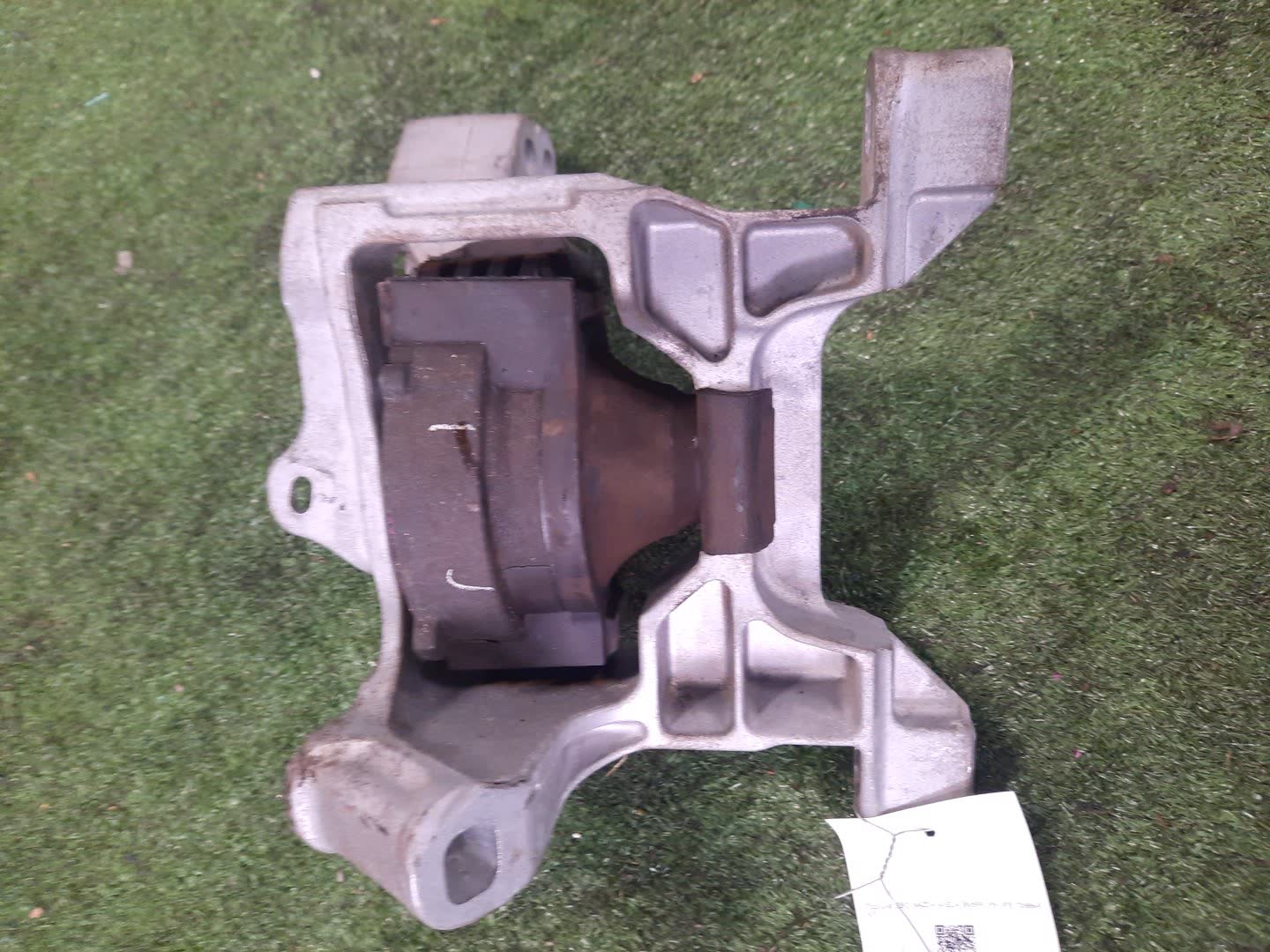 Подушка двс правая MAZDA AXELA BM5FP P5-VPS 2 ракурс