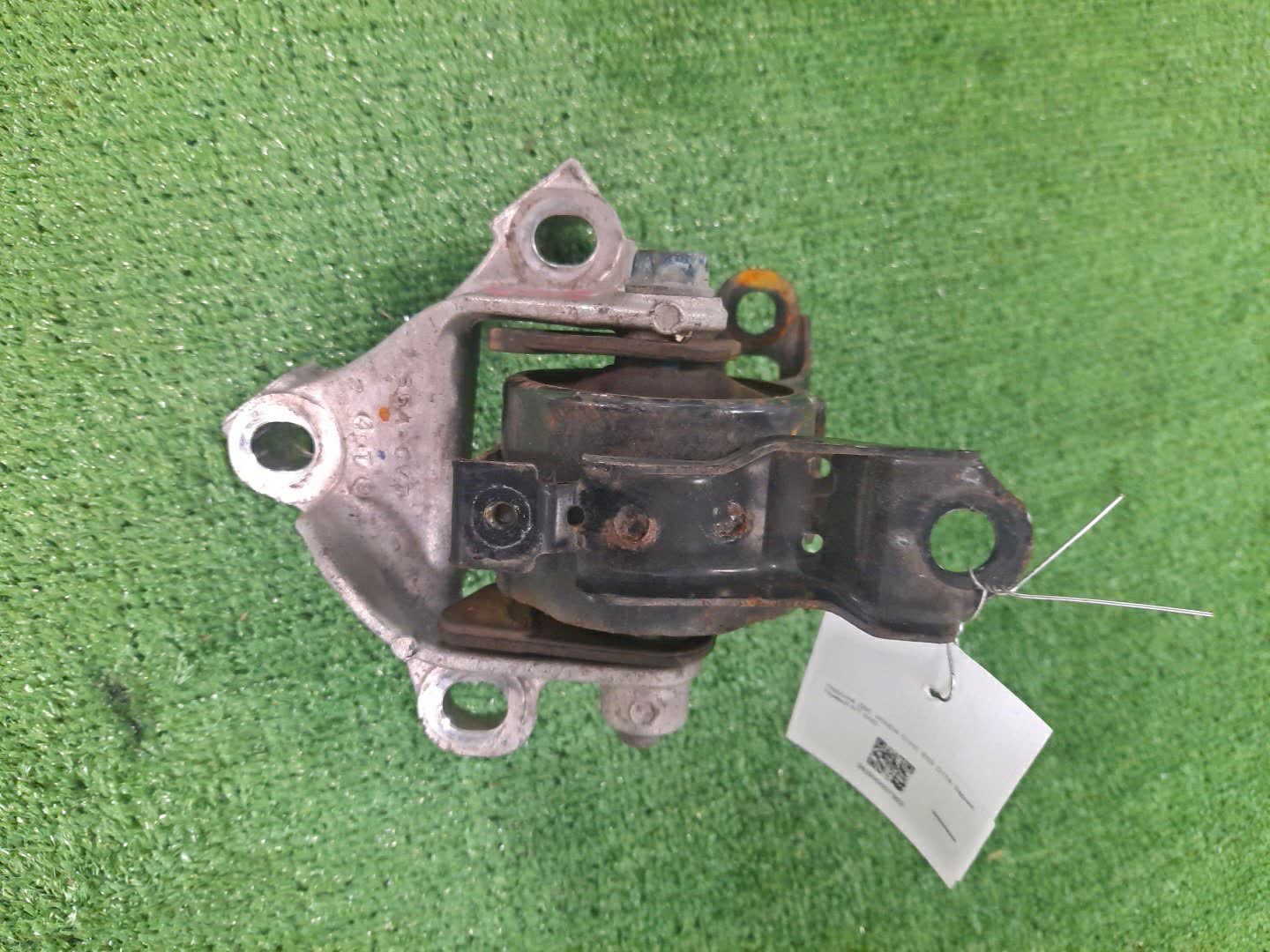 Подушка двс правая передняя HONDA CIVIC ES3 D17A 1 ракурс