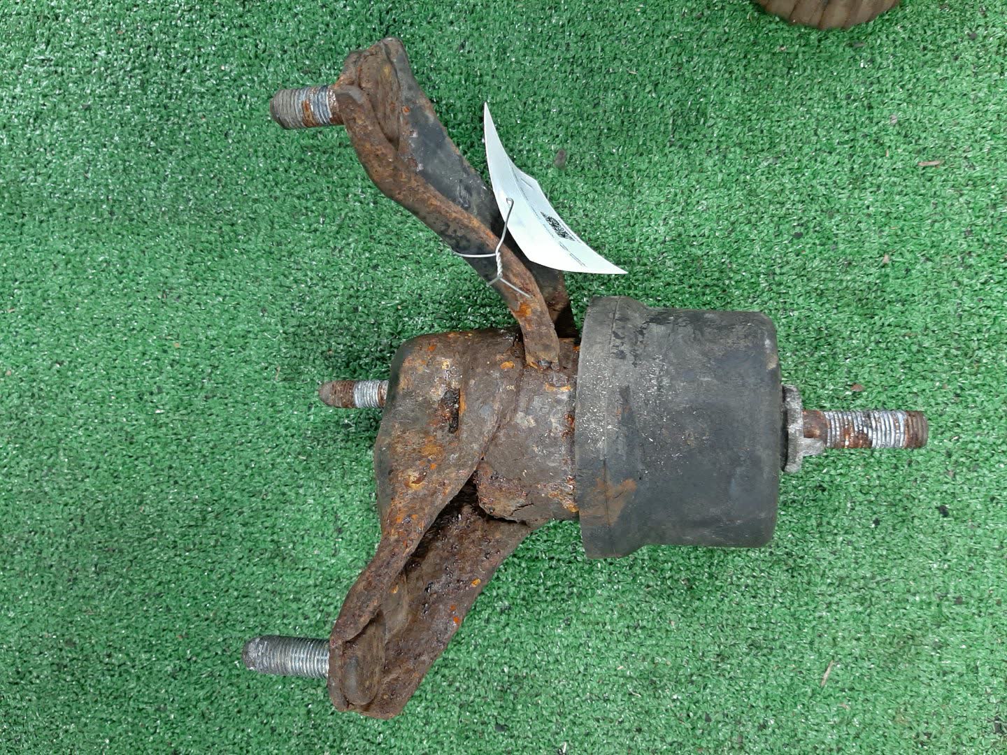 Подушка двс левая передняя TOYOTA CAMRY ACV35 2AZ-FE 2 ракурс