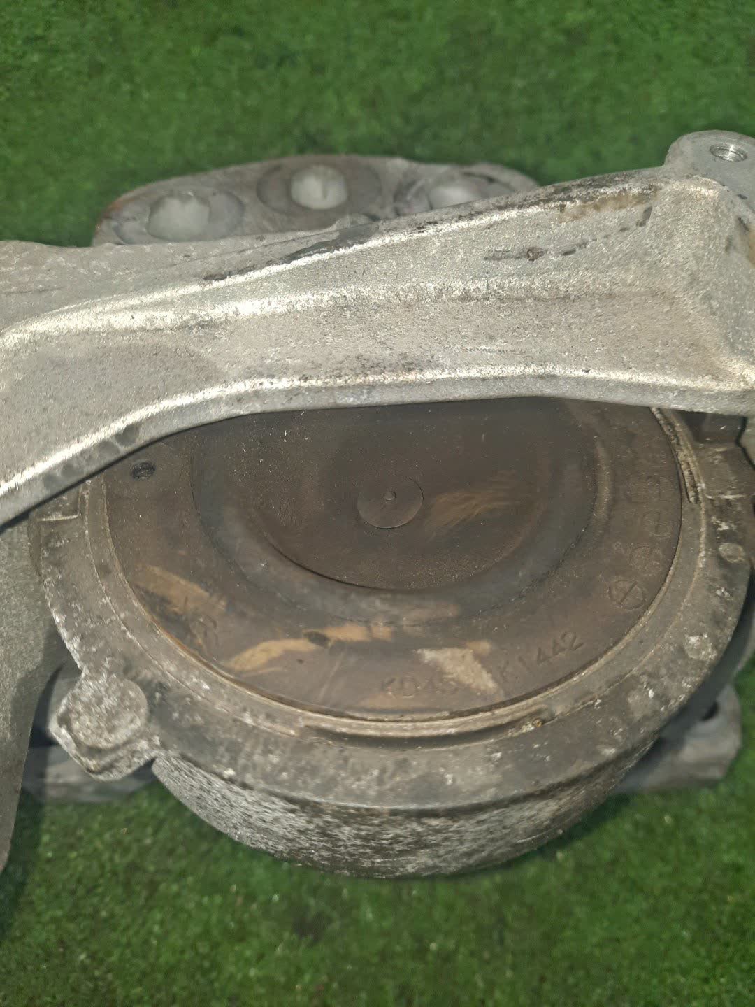 Подушка двс правая MAZDA ATENZA GJ2FP SH-VPTR 3 ракурс