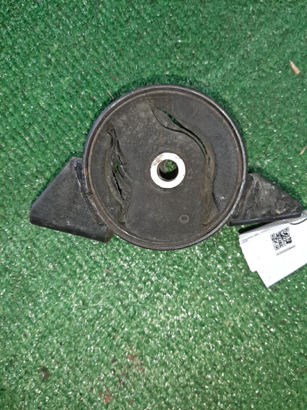 Подушка двс передняя NISSAN PULSAR FN15 GA15DE 2 ракурс