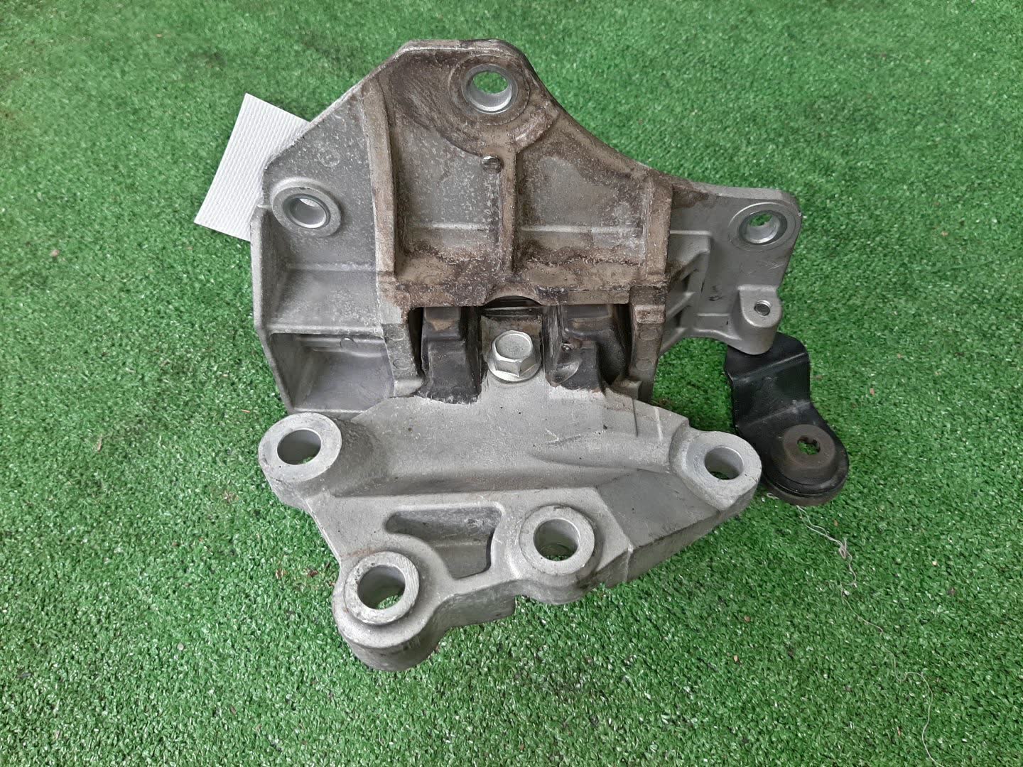 Подушка двс левая передняя NISSAN X-TRAIL HNT32 MR20DD 3 ракурс
