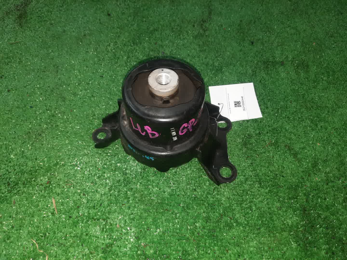 Подушка двс HONDA SHUTTLE GP8 LEB 1 ракурс Подушка двс HONDA SHUTTLE GP8 LEB 1 ракурс