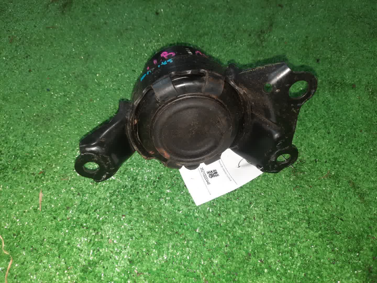 Подушка двс HONDA SHUTTLE GP8 LEB 2 ракурс