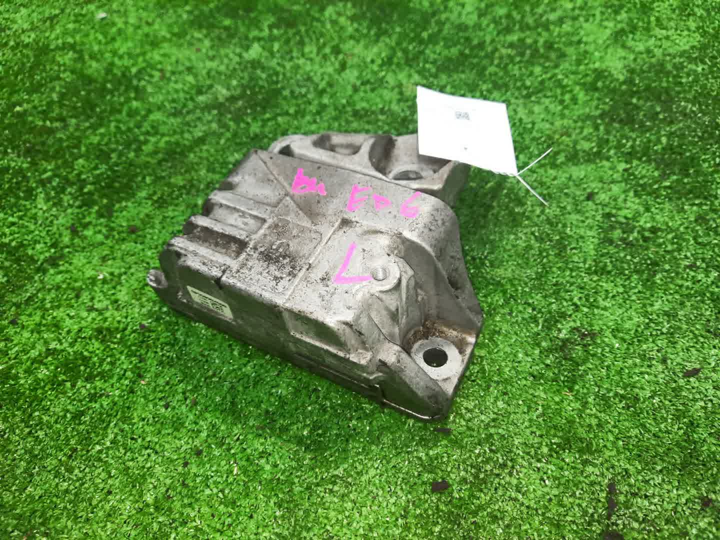 Подушка двс левая передняя JEEP RENEGADE BU 00520685540 1 ракурс