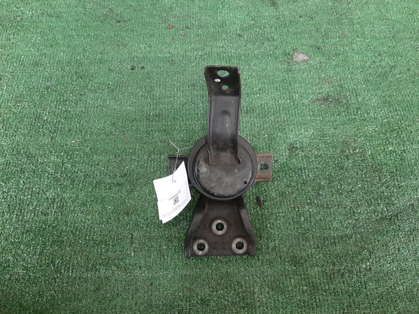 Подушка двс правая передняя MITSUBISHI MIRAGE DINGO CQ2A 4G15 1 ракурс