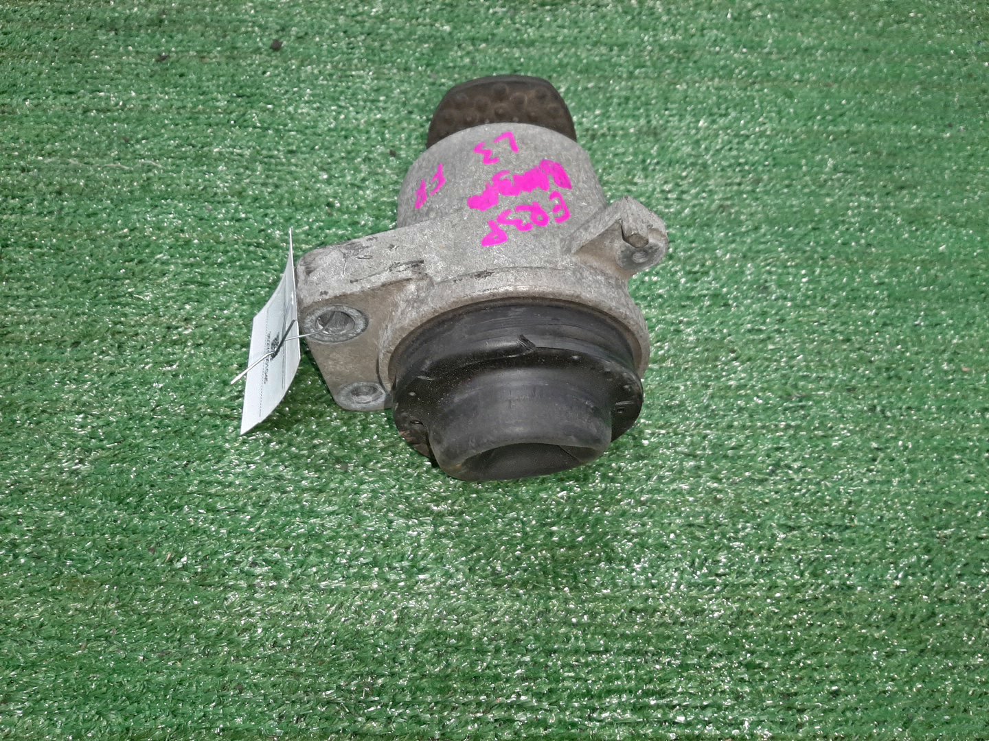Подушка двс правая передняя MAZDA CX-7 ER3P L3-VDT 1 ракурс