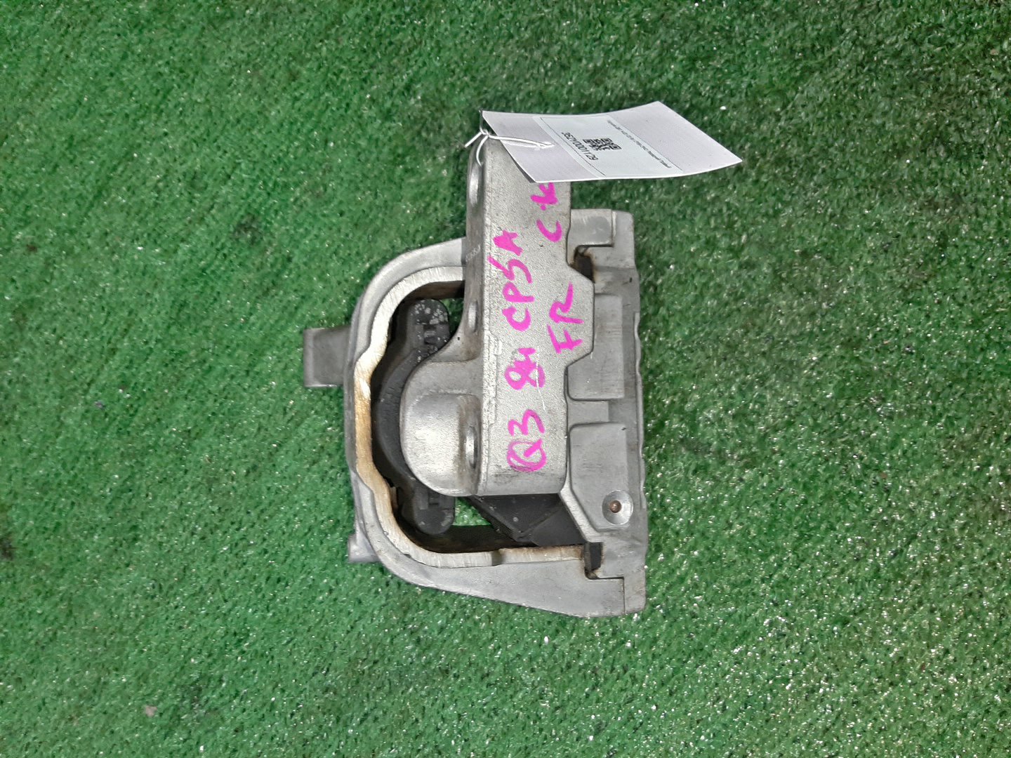 Подушка двс правая передняя AUDI Q3 8UB CPSA 2 ракурс